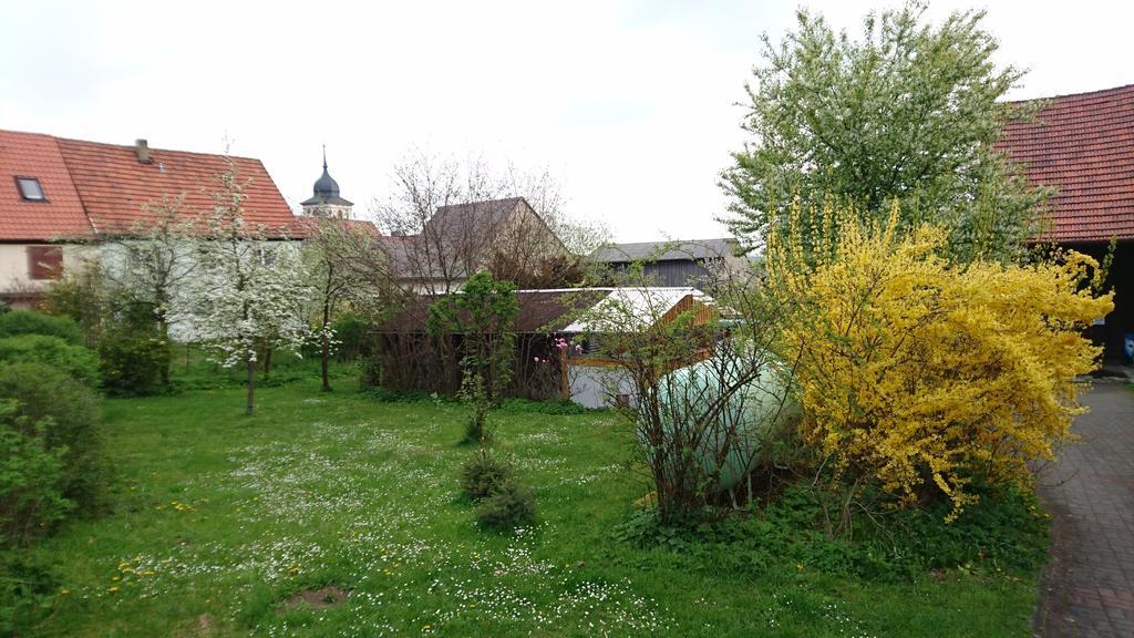 Ferienhaus Vom Bahratal เฮาเซน ภายนอก รูปภาพ