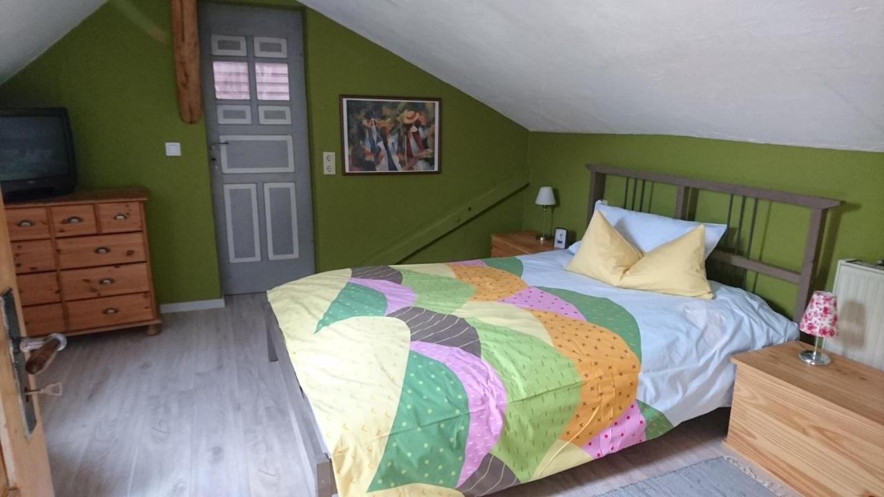 Ferienhaus Vom Bahratal เฮาเซน ภายนอก รูปภาพ